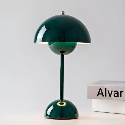 Skorter | NordicNest Scandinavian Table Lamp