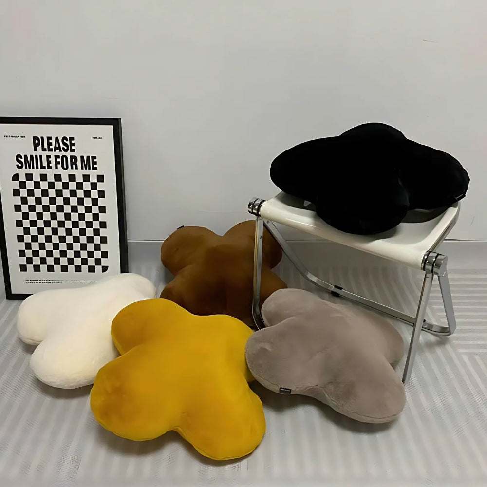 Skorter | Clover Plush Decorative Cushion Pillow