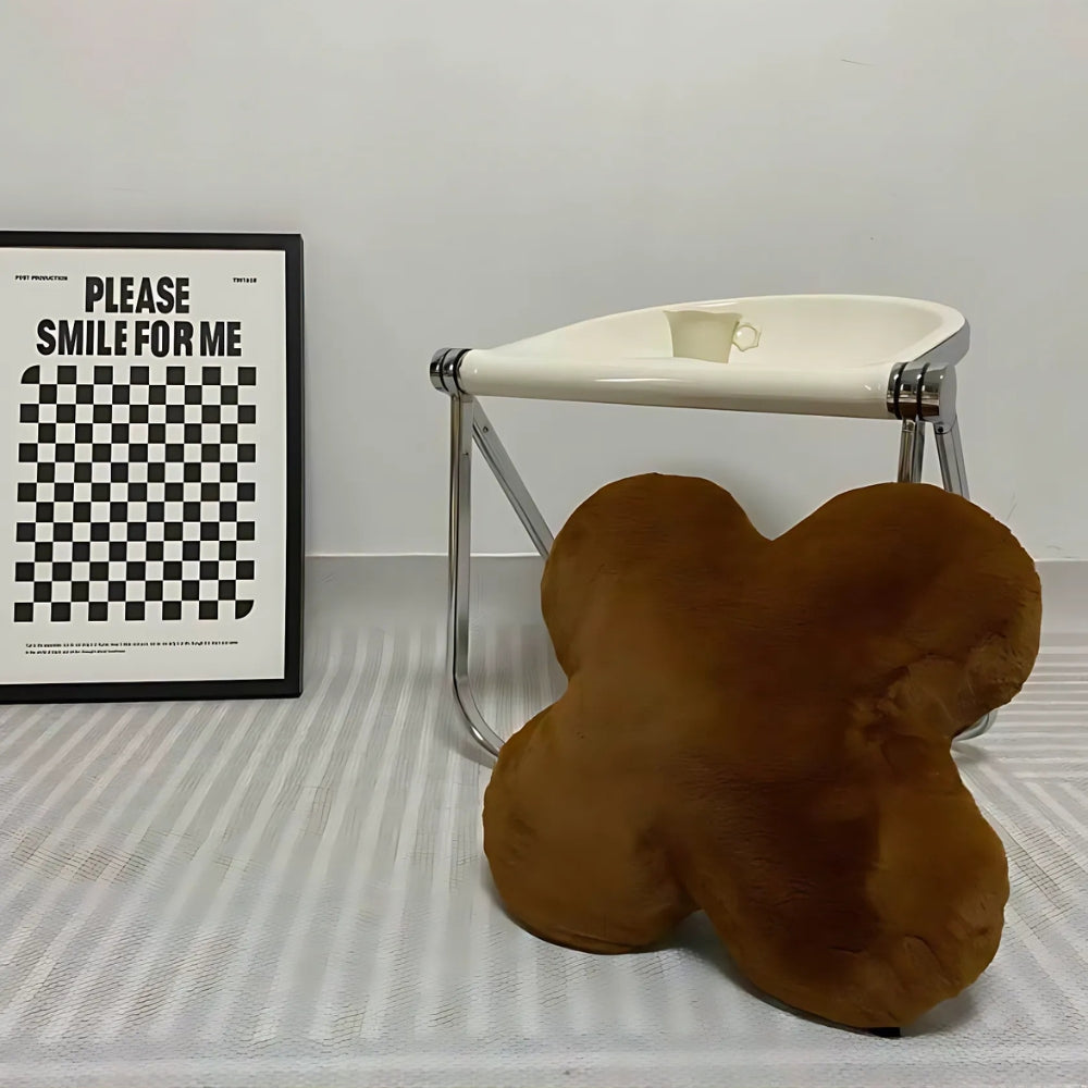 Skorter | Clover Plush Decorative Cushion Pillow