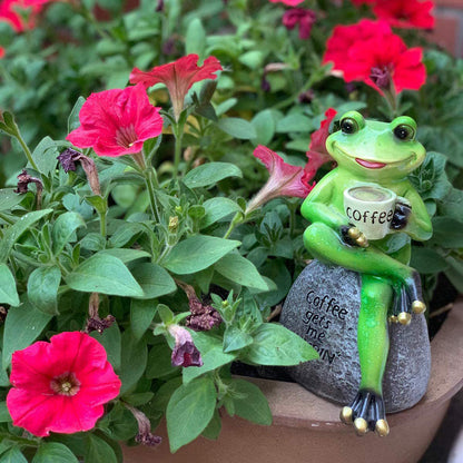Skorter | Coffee Frog Garden Statue