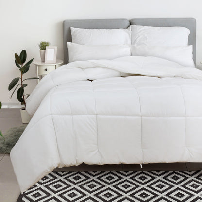 Skorter | Royale All Season Down Alternative Light Quilted Bedding Comforter with Corner Tabs
