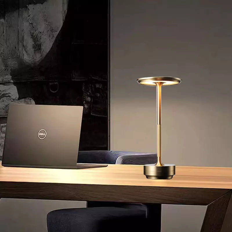 Skorter | Bailey Table Lamp