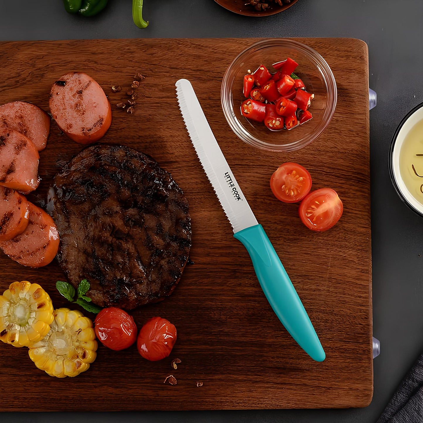 Skorter steak set with 6