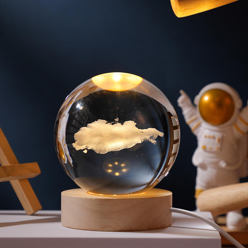 Skorter | Crystal Ball Night Light