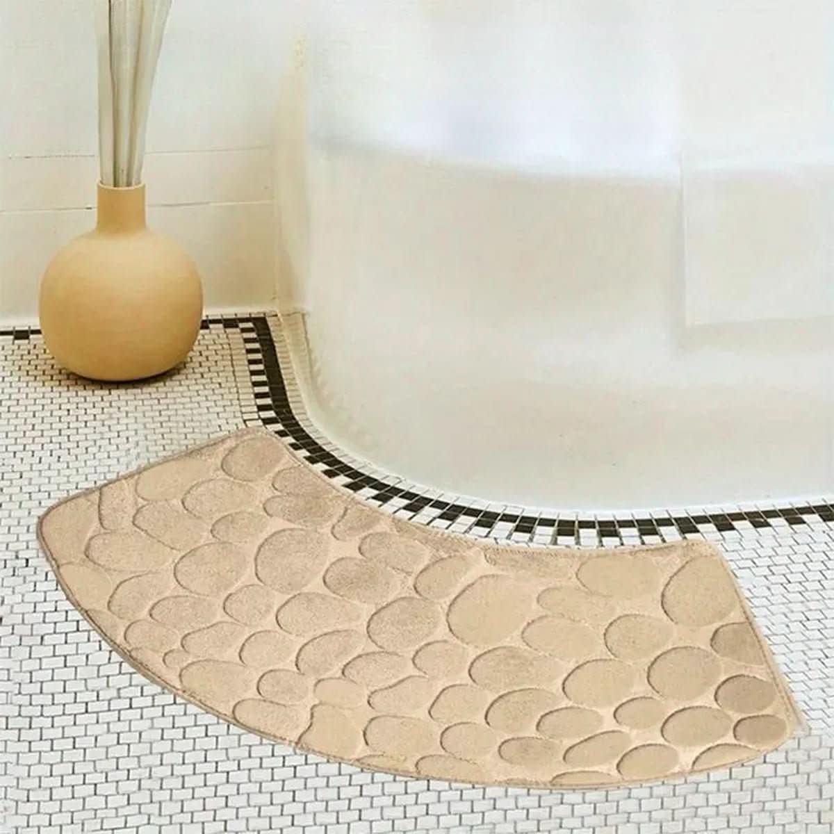 Skorter | Bath mat with curved design for comfort & safety