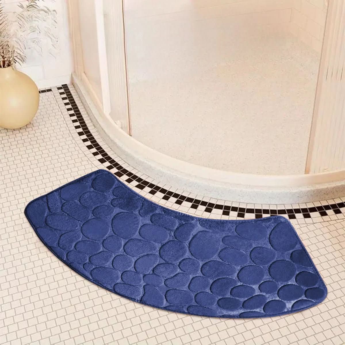Skorter | Bath mat with curved design for comfort & safety