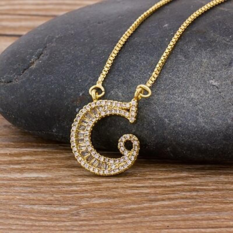 Skorter | Customized Zircon Filled A-Z Initial Letter Necklace