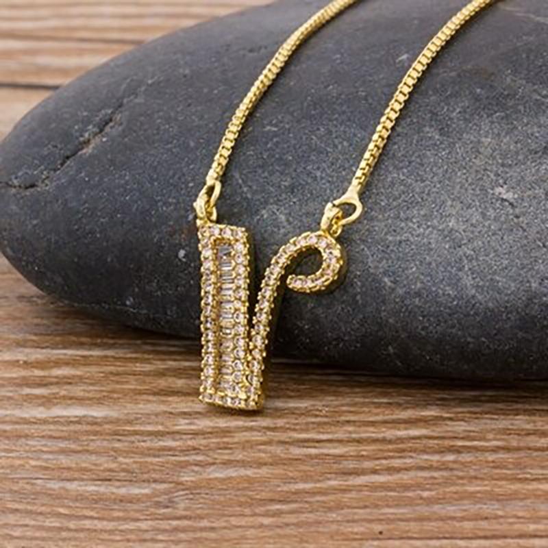 Skorter | Customized Zircon Filled A-Z Initial Letter Necklace
