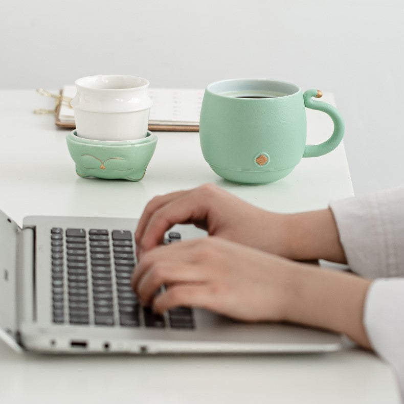 Skorter | Cute cat tea cup made of ceramic with strainer