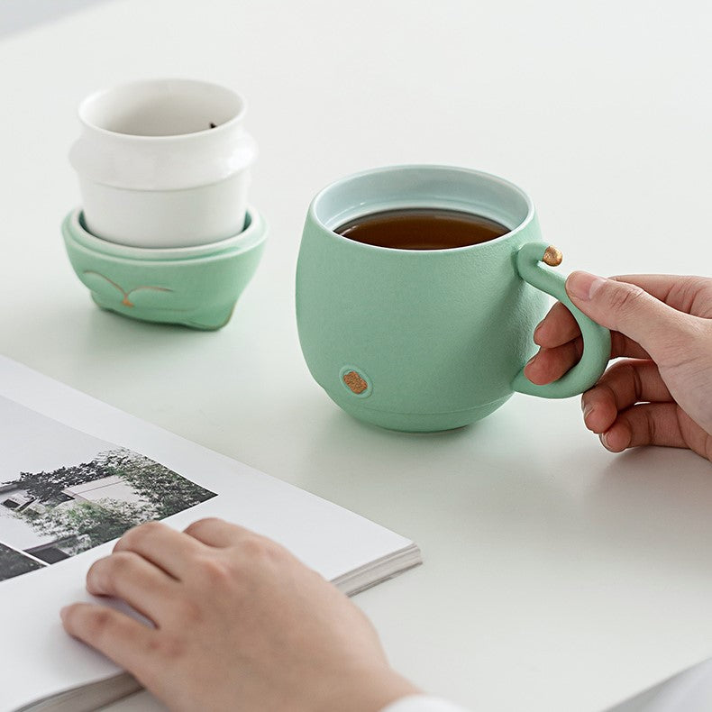 Skorter | Cute cat tea cup made of ceramic with strainer