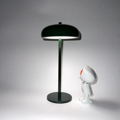 Skorter | Stylish Retro Table Lamp
