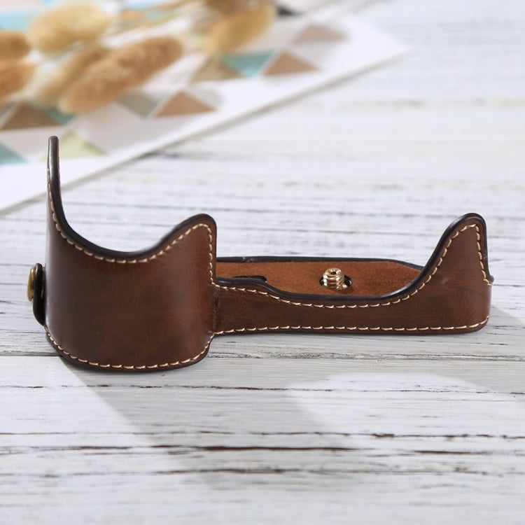 Skorter | 1/4 inch Thread PU Leather Camera Half Case Base for Sony Alpha 6100 / A6100 (Coffee)