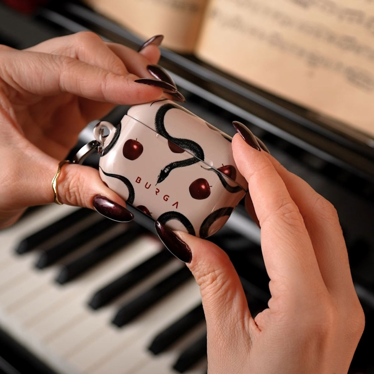 Skorter | Barely Yours - AirPods Pro 2 Case