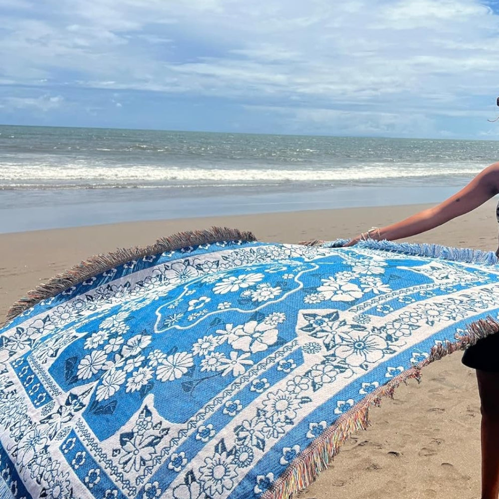 Skorter | Blue Daisy Bloom Boho Travel Outdoor Blanket