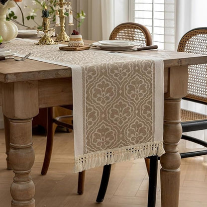 Skorter | Damask Dune Table Runner