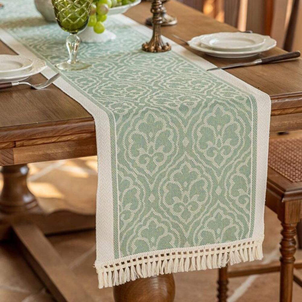 Skorter | Damask Dune Table Runner