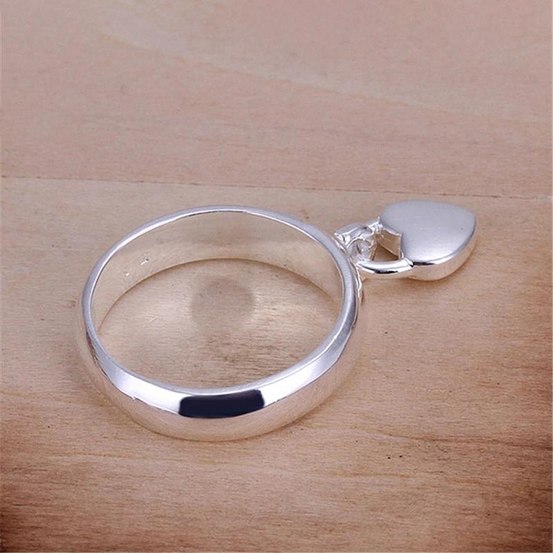 Skorter | Dangling Heart Lock Charm Ring