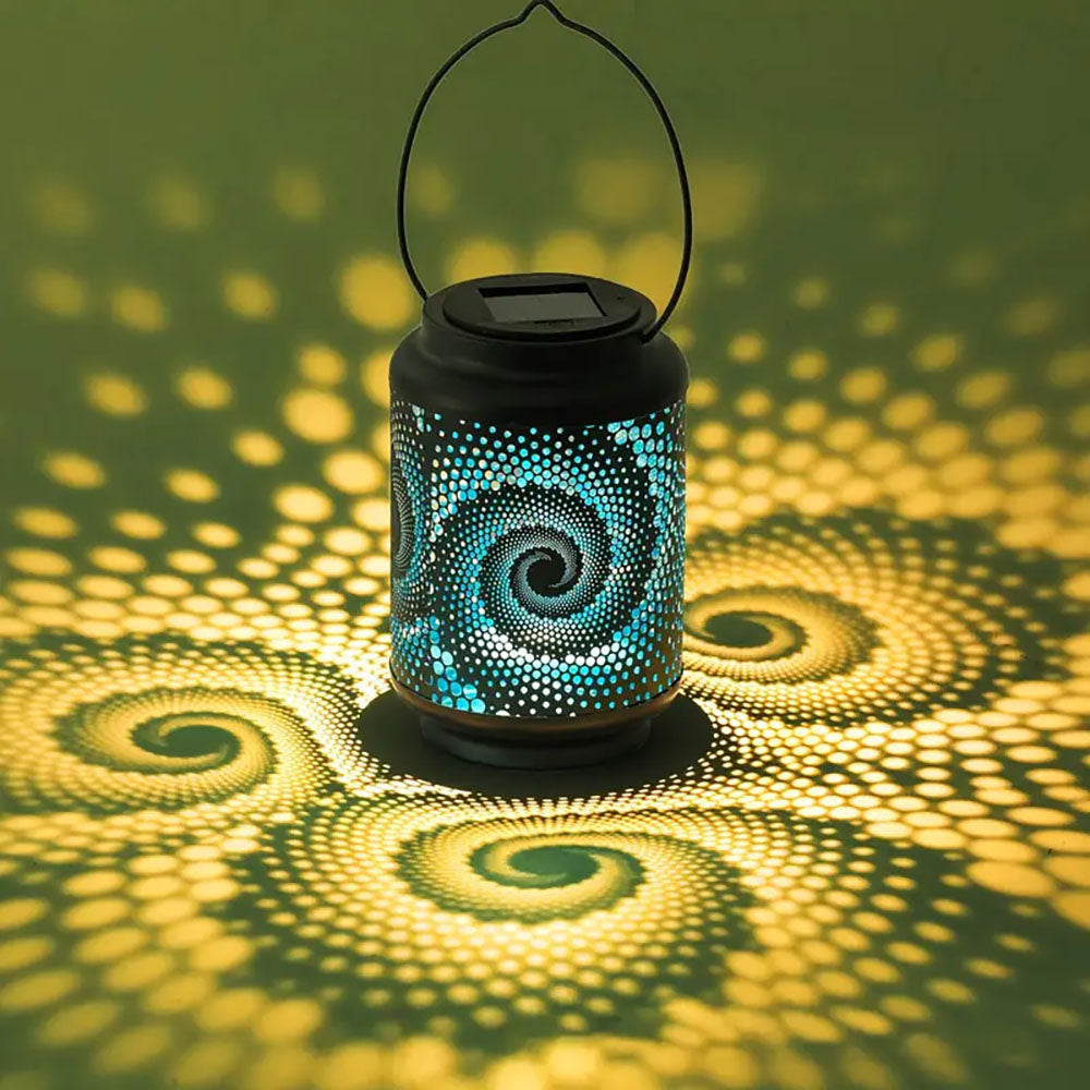 Skorter | Decorative solar-powered iron lantern