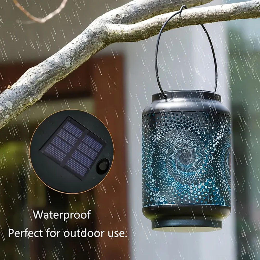 Skorter | Decorative solar-powered iron lantern
