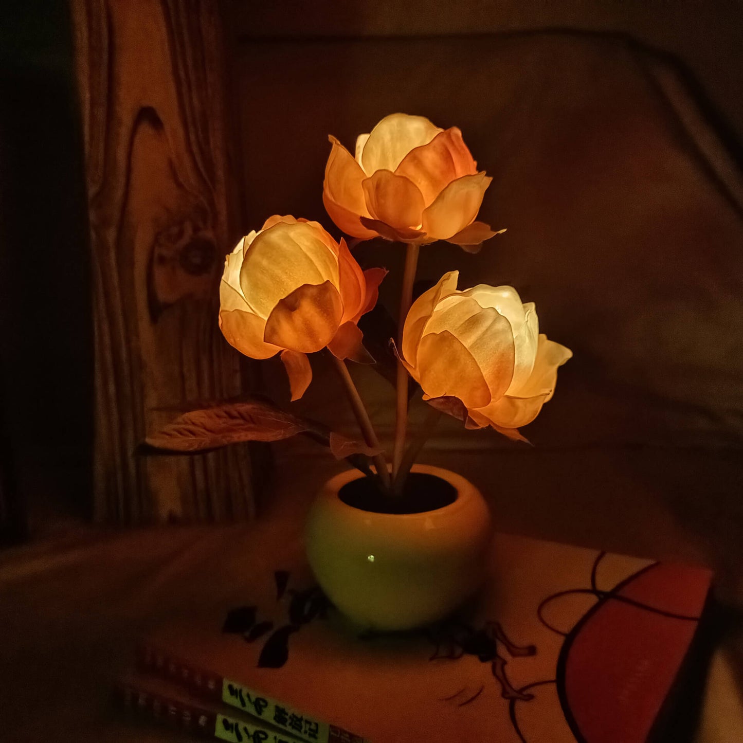 Skorter | Modern Creative Simulation Tulip Peony LED Night Light Table Lamp