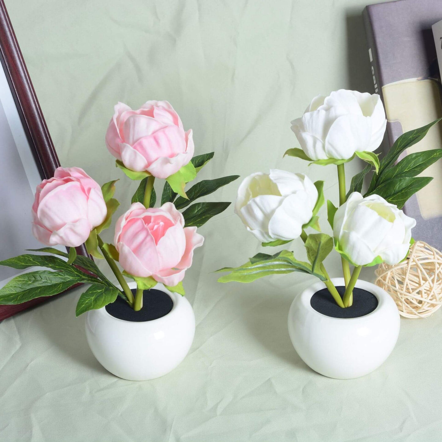 Skorter | Modern Creative Simulation Tulip Peony LED Night Light Table Lamp