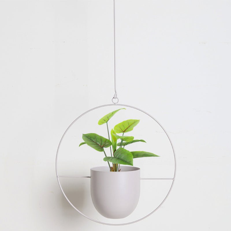 Skorter | DecoBloom Hanging Planter – Elegant Indoor & Outdoor Metal Plant Pot with Chain