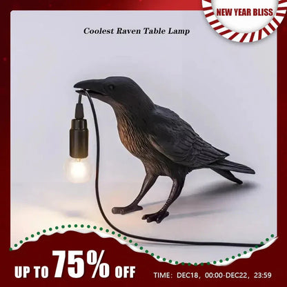Skorter | E14-Bulb with Plug Gothic Raven Lamp Vintage Resin Bird Lamp for Nightstand, Office, Living Room Farmhouse Art Deco Style