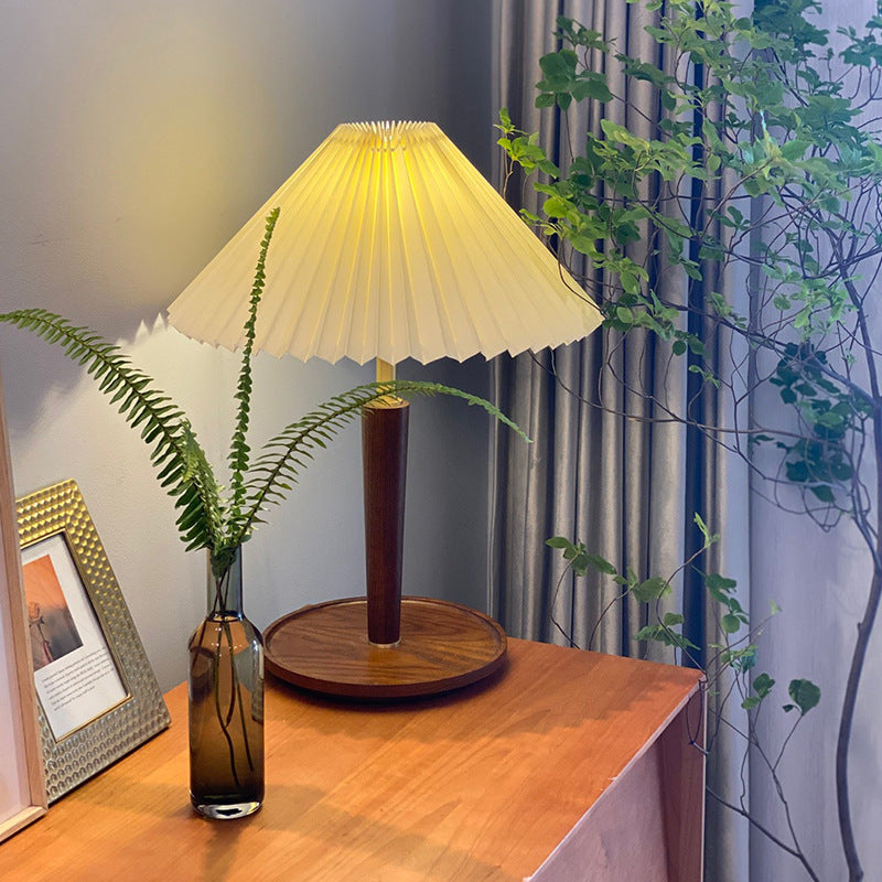 Skorter | GlowTimber - Classic Wooden Plissé Lamp