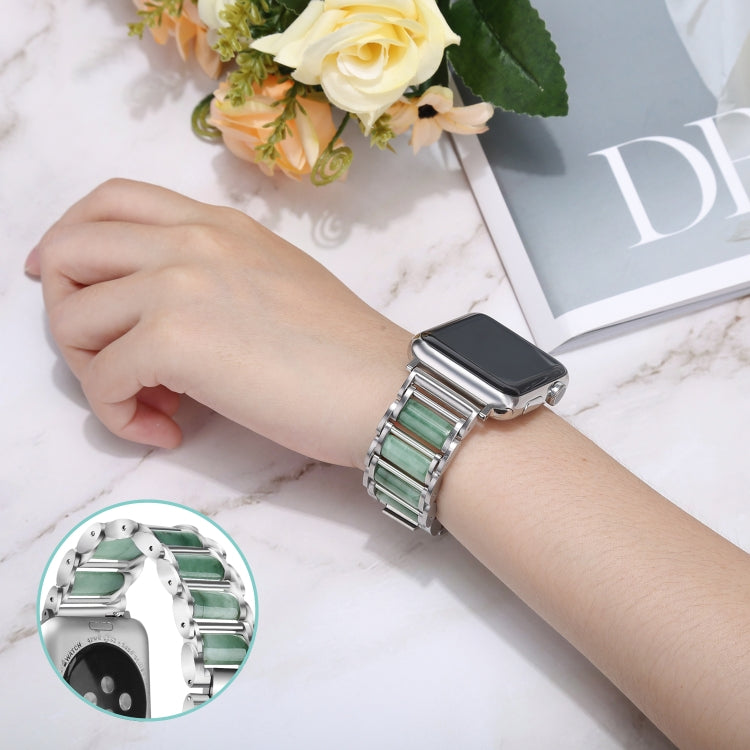 Skorter | Emerald stainless steel watch strap for Apple Watch Ultra 49mm & Watch Ultra 2 49mm / Series 9 & 8 & 7 45mm / SE 3 & SE 2 & 6 & SE & 5 & 4 44mm / 3 & 2 & 1 42mm (Silver)