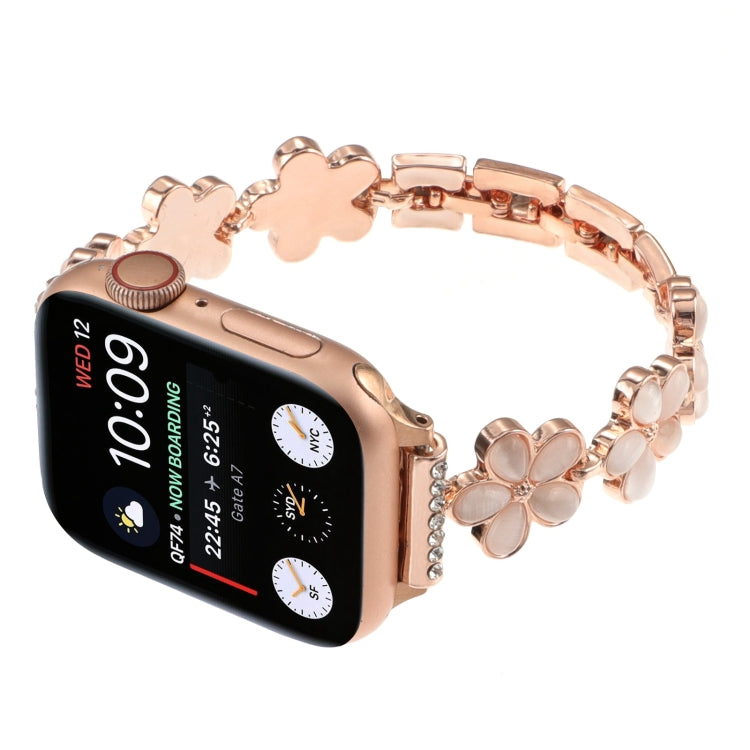 Skorter | For Apple Watch SE 2023 44mm 5-petal Flower Zinc Alloy Chain Watch Band (Rose Gold)