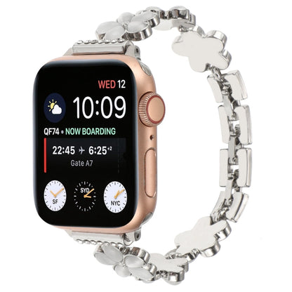 Skorter | For Apple Watch SE 2023 44mm 5-petal Flower Zinc Alloy Chain Watch Band (Silver)