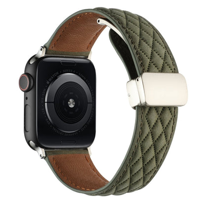 Skorter | For Apple Watch SE 2022 44mm Diamond Pattern Magnetic Fold Buckle Leather Watch Band (Army Green)