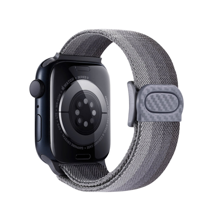 Skorter | For Apple Watch SE 2023 44mm Carbon Fiber Texture Snap Buckle Nylon Watch Band (Gradient Gray)