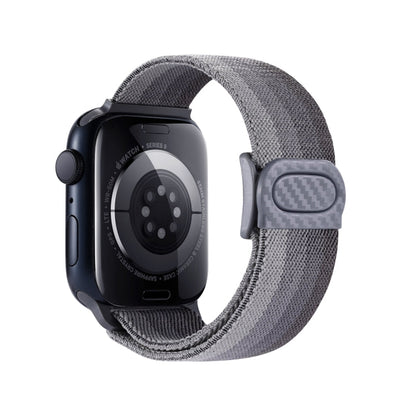 Skorter | For Apple Watch SE 2023 44mm Carbon Fiber Texture Snap Buckle Nylon Watch Band (Gradient Gray)