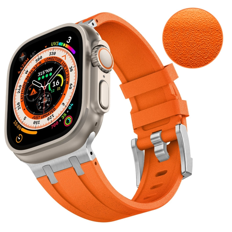 Skorter | For Apple Watch SE 2022 44mm Stone Grain Liquid Silicone Watch Band (Silver Orange)