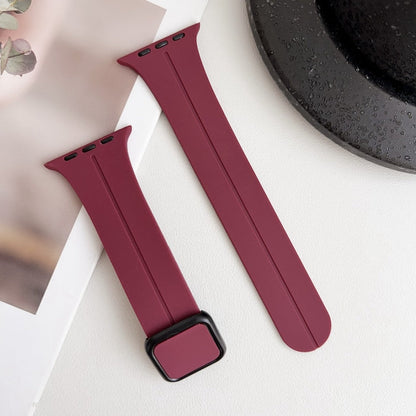 Skorter | For Apple Watch 42mm Magnetic Square Buckle Silicone Watch Strap (Wine Red)