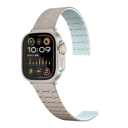 Skorter | For Apple Watch SE 2023 40mm Two-Color Loops Magnetic Silicone Watch Band (Khaki + Light Green)