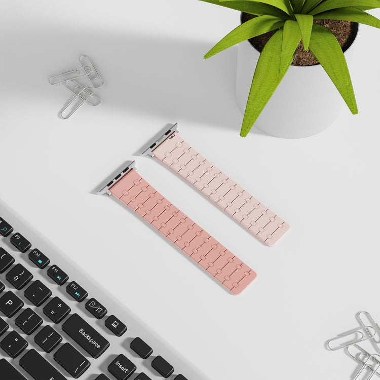 Skorter | For Apple Watch SE 2023 40mm Two-Color Loop Magnetic Silicone Watch Strap (Peach + Light Pink)