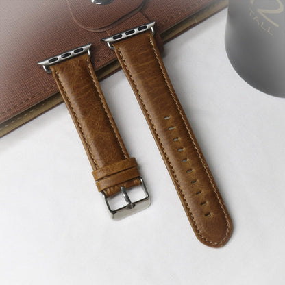 Skorter | For Apple Watch 5 & 4 44mm / 3 & 2 & 1 42mm Round Tail Retro Crazy Horse Leather Watch Strap (Light Brown)