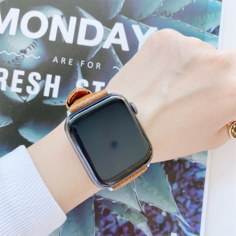 Skorter | Dubbelsidigt läderarmband för Apple Watch Ultra 49mm &amp; Watch Ultra 2 49mm / Serie 9 &amp; 8 &amp; 7 45mm / SE 3 &amp; SE 2 &amp; 6 &amp; SE &amp; 5 &amp; 4 44mm / 3 &amp; 2 &amp; 1 42mm (Mörkbrun)