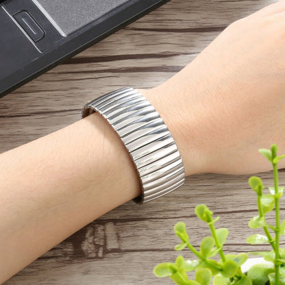 Skorter | Elastic Aluminum Watch Band for Apple Watch Series 7 45mm / 6 & SE & 5 & 4 44mm / 3 & 2 & 1 42mm (Silver)