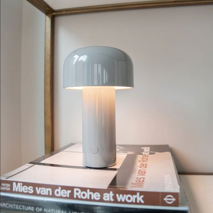 Skorter | Bellhop Table Lamp