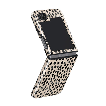 Skorter | Almond Latte - Samsung Galaxy Z Flip 5 Case