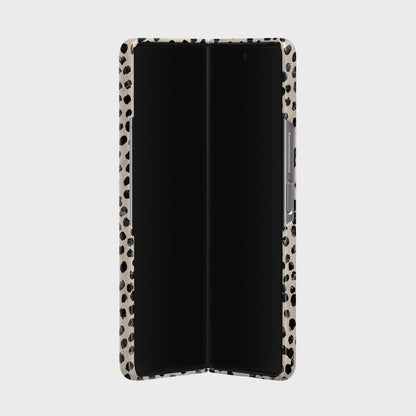 Skorter | Almond Latte - Samsung Galaxy Z Fold 4 Case