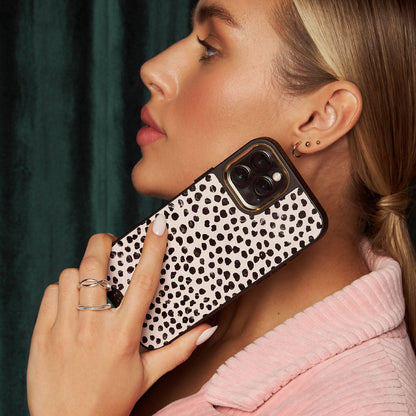 Skorter | Almond Latte - iPhone 11 Pro Case