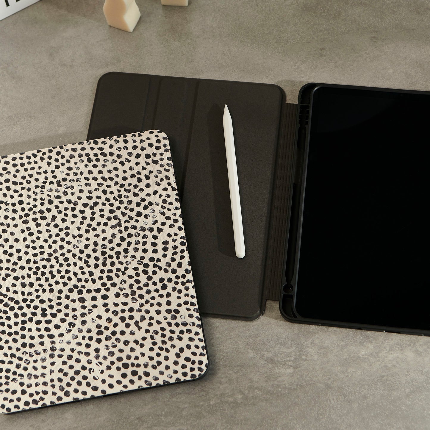 Skorter | Almond Latte - iPad 10.2 (9th / 8th / 7th Gen) case
