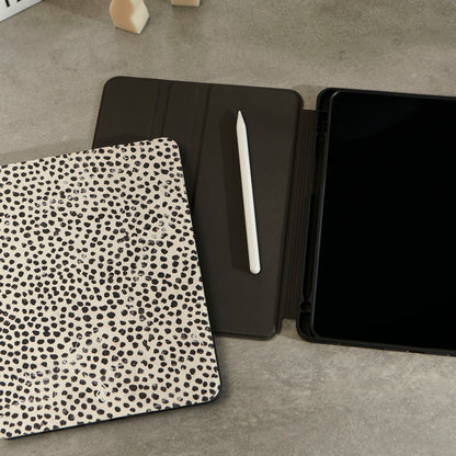 Skorter | Almond Latte - iPad 10.2 (9th / 8th / 7th Gen) case