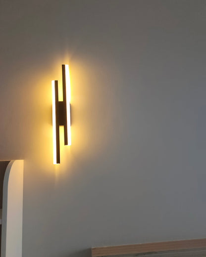 Skorter | NordicGlow – Sleek LED Wall Lamp for Modern Spaces