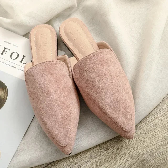 Skorter | Elegant suede mules with pointed toe