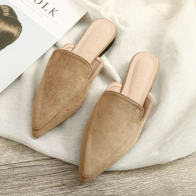 Skorter | Elegant suede mules with pointed toe